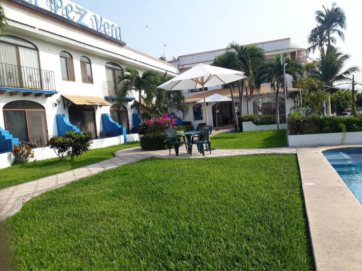 Hotel Pez Vela Manzanillo Exterior photo